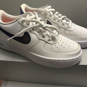 Nike Women Air Force 1 Low LV8 White Dark Purple GS - DC8188-100 Size 6.5